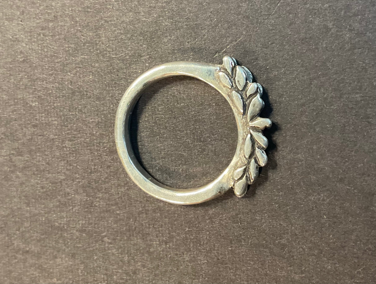 Side Vine Ring