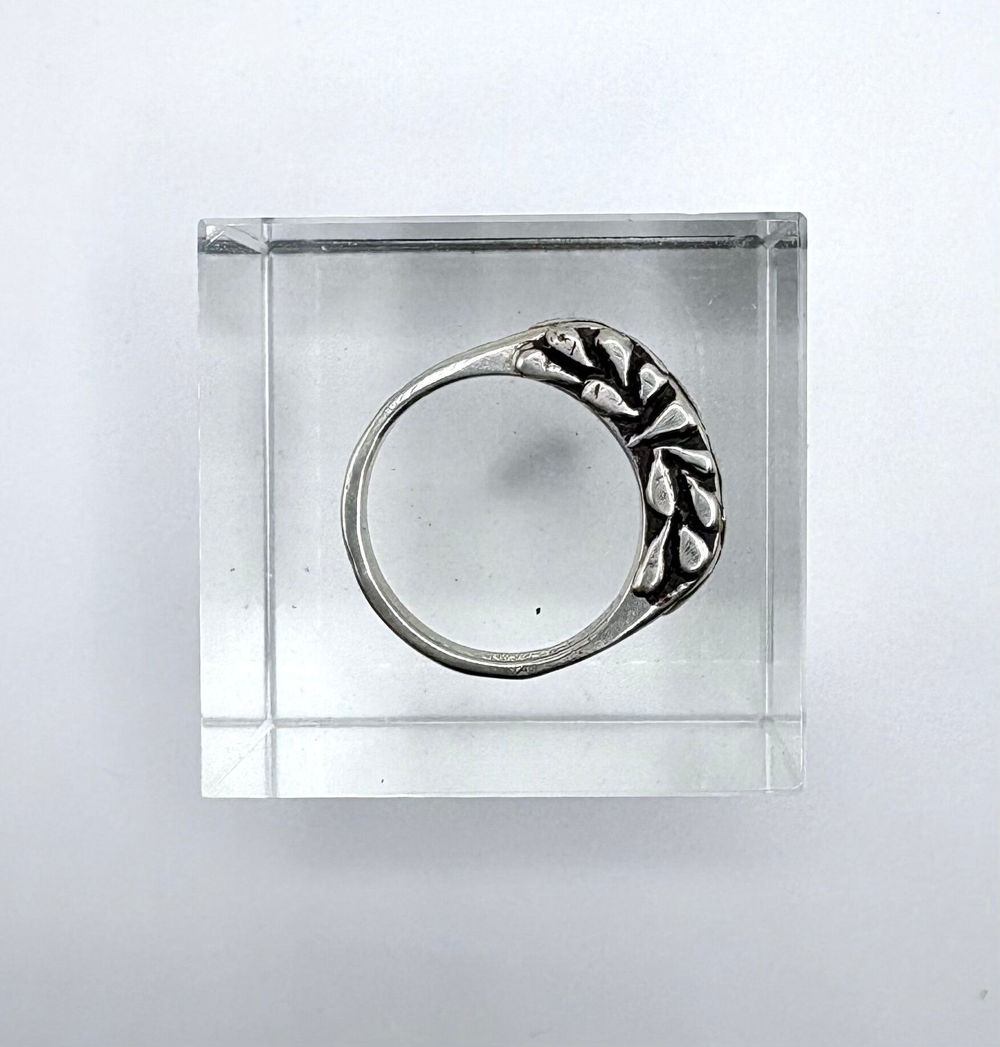 Leaf Ring